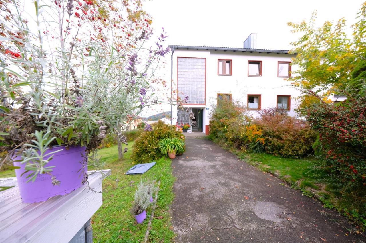 Ferienzimmer Am Vormbacherweg In Grafenau Grafenau (Bavaria) Exterior foto